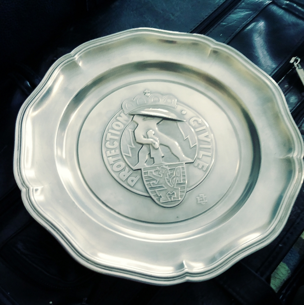 Kayser Zinn Antique Art Pewter Plate.